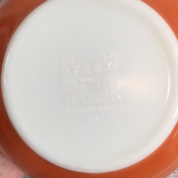 Pyrex Vintage Autumn Harvest Orange Wheat Nesting Bowl Mixing Bowl Collectible - Picture 2 of 8